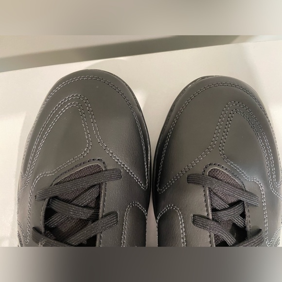 Nike Men’s Tiempo Legend 9 Club IC indoor soccer cleats - Picture 4 of 10